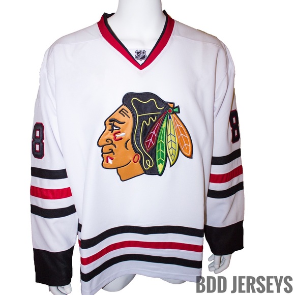 Blackhawks Kane #88 Hockey Jersey - Picture 2 of 3